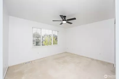 3909 Rossberg Street SE, Lacey, WA 98503 - Photo 17