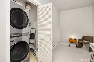 180 Harbor Square Loop NE, Bainbridge Island, WA 98110 - Photo 15