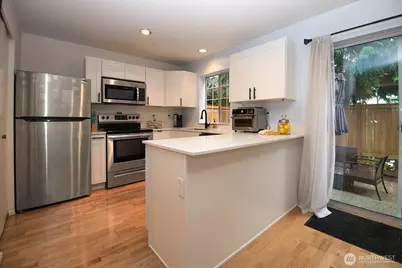 19620 80th Avenue W #G, Edmonds, WA 98026 - Photo 9