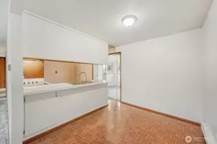 8414 S Thompson Ave, Tacoma, WA 98444 - Photo 7