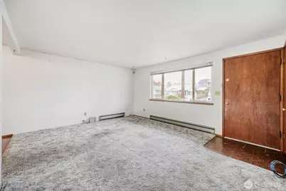 8414 S Thompson Avenue, Tacoma, WA 98444 - Photo 5