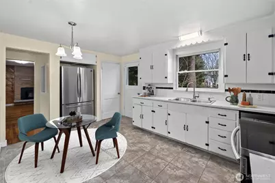 9717 NW 14th Avenue, Seattle, WA 98117 - Photo 5