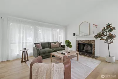 17904 156th Place SE, Renton, WA 98058 - Photo 3