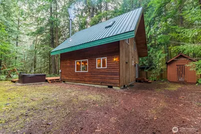 13008 Welcome Road, Deming, WA 98244 - Photo 9