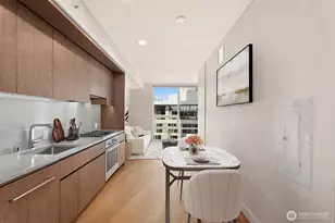 121 Stewart St, Seattle, WA 98101 - Photo 7