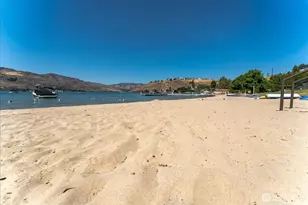 104 Spader Bay Rd, Chelan, WA 98816 - Photo 23