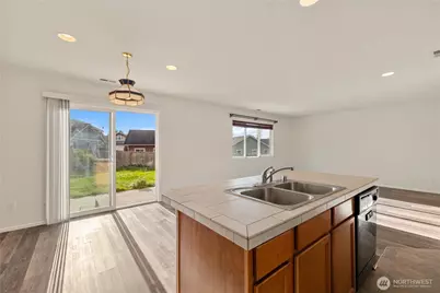 7240 287th Street NW, Stanwood, WA 98292 - Photo 13