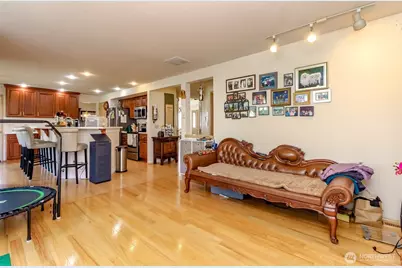 176 Eagle Ridge Drive E, Puyallup, WA 98374 - Photo 19