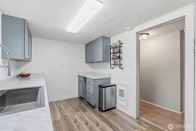 180 Second Street, Cathlamet, WA 98612 - Photo 23