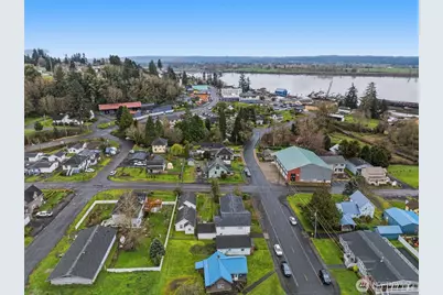 180 Second Street, Cathlamet, WA 98612 - Photo 11