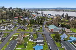 180 2nd St, Cathlamet, WA 98612 - Photo 11