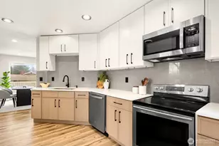 22057 SE 269th Pl, Maple Valley, WA 98038 - Photo 7