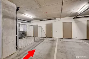 4422 Bagley Ave N, Seattle, WA 98103 - Photo 27