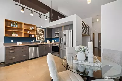 4422 Bagley Avenue N #216, Seattle, WA 98103 - Photo 17