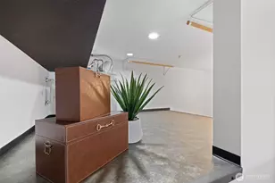 4422 Bagley Ave N, Seattle, WA 98103 - Photo 11