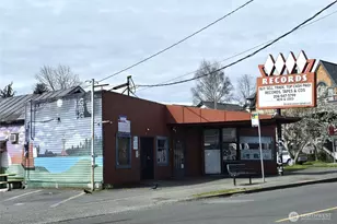 4422 Bagley Ave N, Seattle, WA 98103 - Photo 35