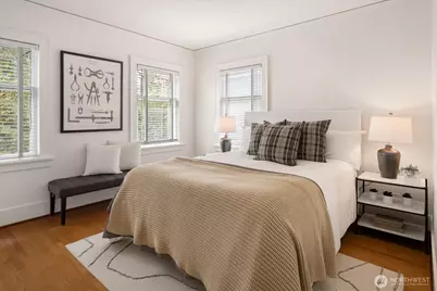 5701 30th Avenue NE, Seattle, WA 98105 - Photo 15