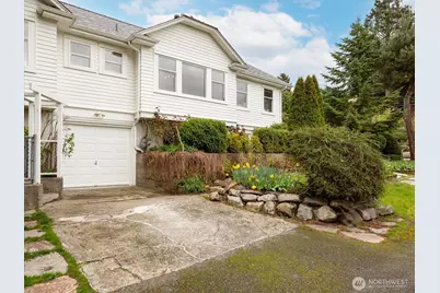 5701 30th Avenue NE, Seattle, WA 98105 - Photo 29