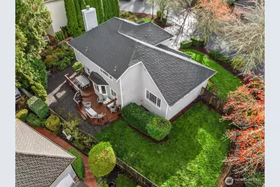 10330 NE 151st Place, Bothell, WA 98011 - Photo 31