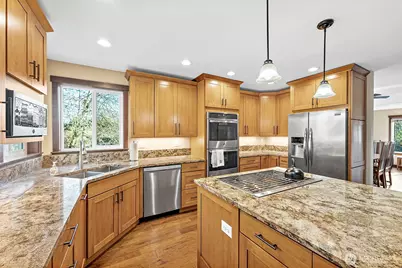 1312 203rd Avenue E, Lake Tapps, WA 98391 - Photo 9