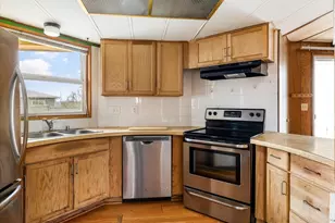 801 Walker Ave, Oak Harbor, WA 98277 - Photo 5