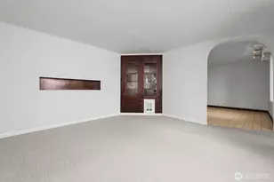 7818 Stroud Ave N, Seattle, WA 98103 - Photo 19