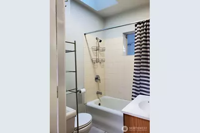 2424 S Graham Street, Seattle, WA 98108 - Photo 9