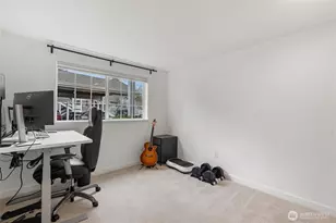 23325 Cedar Way, Mountlake Terrace, WA 98043 - Photo 21