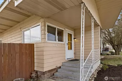 107 W 2nd Street, Cle Elum, WA 98922 - Photo 3