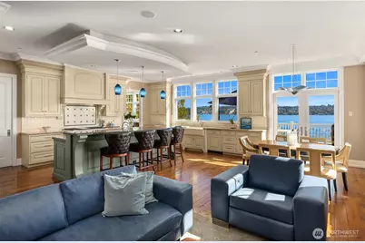 8233 W Mercer Way, Mercer Island, WA 98040 - Photo 15