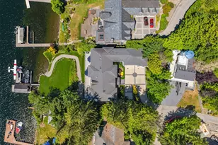 8233 W Mercer Way, Mercer Island, WA 98040 - Photo 37