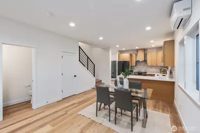 1004 N 48th Street #A, Seattle, WA 98103 - Photo 9