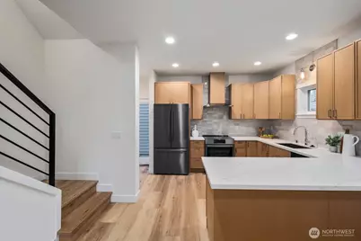 1004 N 48th Street #A, Seattle, WA 98103 - Photo 7