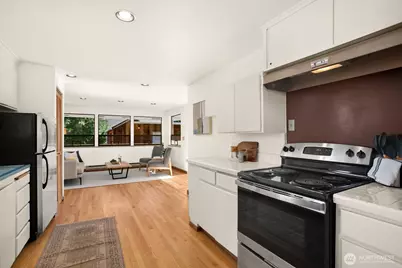 4015 W Prosper Street, Seattle, WA 98199 - Photo 11