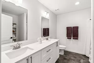 21 E Sullivan Street, Allyn, WA 98524 - Photo 29