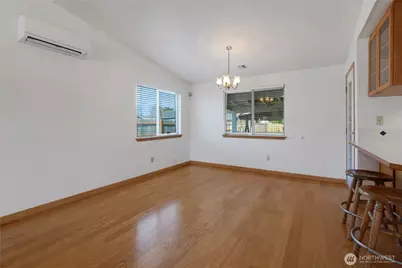 11920 4th Avenue E, Tacoma, WA 98445 - Photo 7