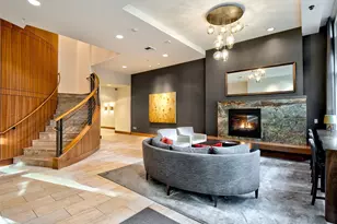 910 Lenora St, Seattle, WA 98121 - Photo 31