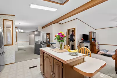 139 NE Saturn Lane, Bremerton, WA 98311 - Photo 9