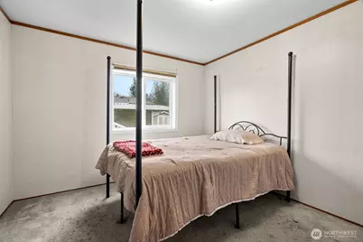 139 NE Saturn Lane, Bremerton, WA 98311 - Photo 15