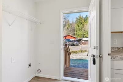 201 Albert Street, Wilkeson, WA 98396 - Photo 19