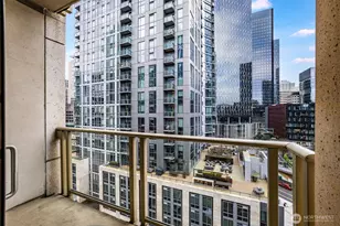 900 Lenora St, Seattle, WA 98121 - Photo 5