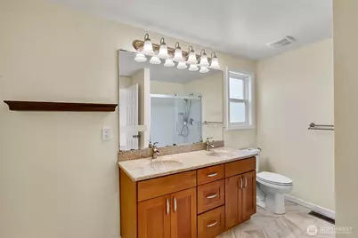 13009 SE 49th Street, Bellevue, WA 98006 - Photo 29