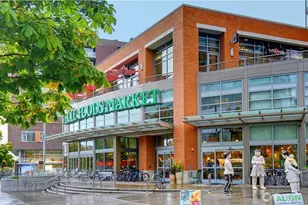 910 Lenora St, Seattle, WA 98121 - Photo 17