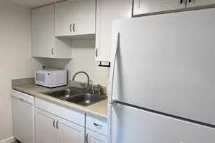 2411 S 248th St, Kent, WA 98032 - Photo 9