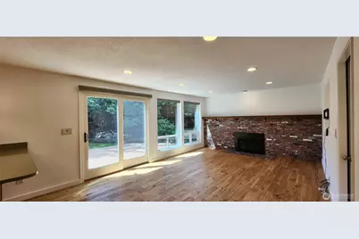 2417 Sahalee Drive W, Sammamish, WA 98074 - Photo 15