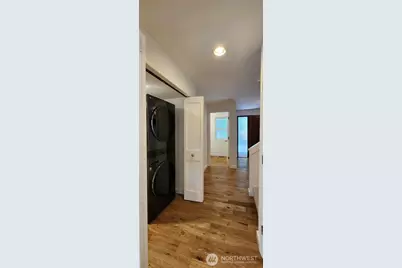 2417 Sahalee Drive W, Sammamish, WA 98074 - Photo 17