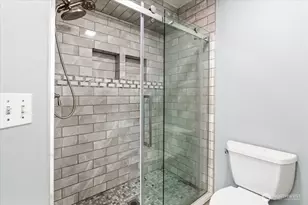 13721 SE 255th Pl, Kent, WA 98042 - Photo 29