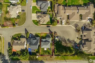 13721 SE 255th Pl, Kent, WA 98042 - Photo 37