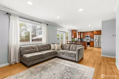 13721 SE 255th Place, Kent, WA 98042 - Photo 17