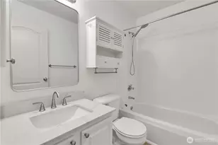 10030 Holly Dr, Everett, WA 98204 - Photo 25